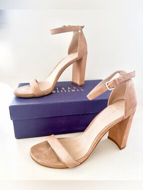 Stuart Weitzman Nearlynude Heals Sandals 8.5 Suede